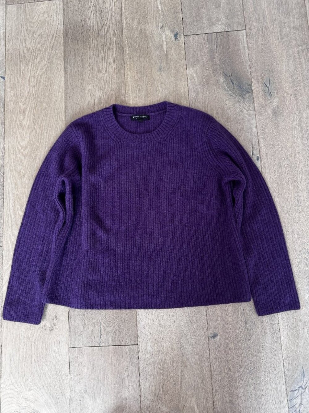 Banana Republic Lucia Relaxed Ribbed Cashmere Sweater Plum Purple Size L - Picture 10 of 13